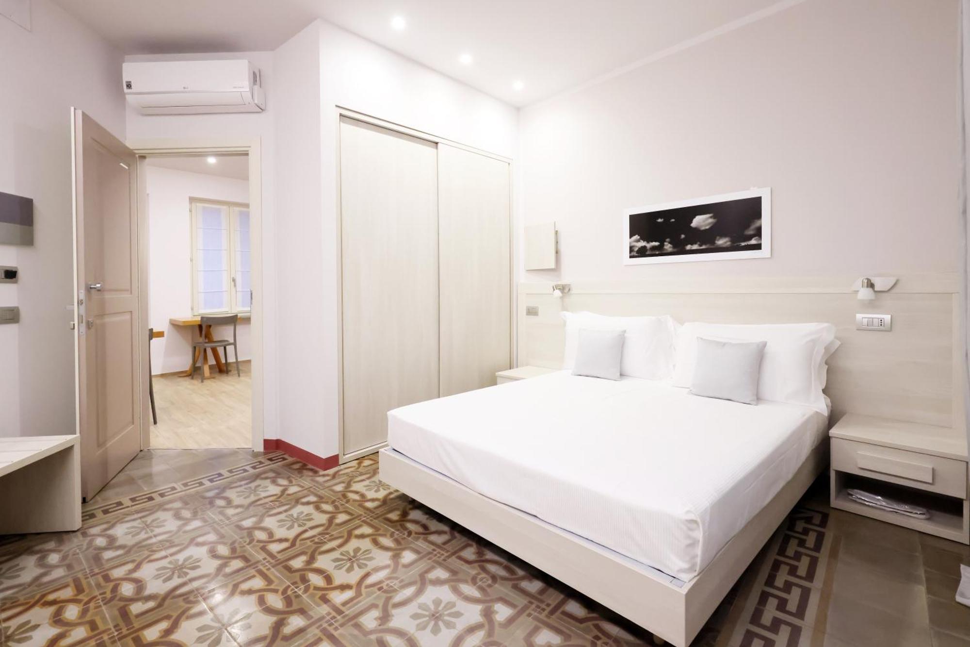 알바 Palazzo Belli B&B 외부 사진