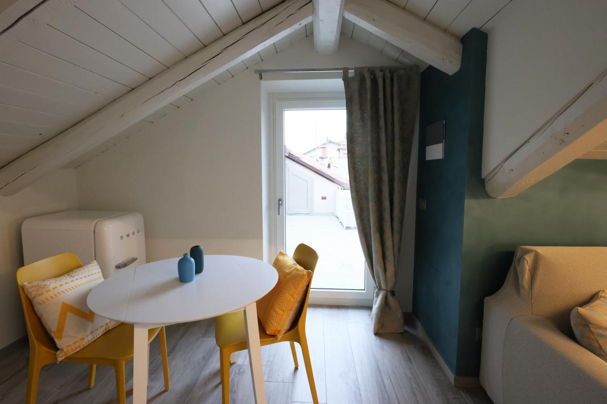 알바 Palazzo Belli B&B 외부 사진